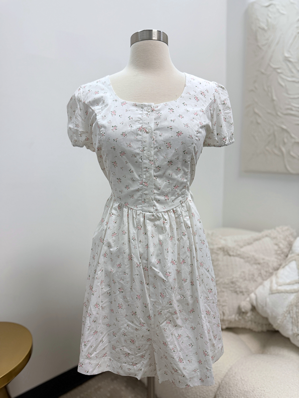 Sweetheart Puff Sleeve Romper