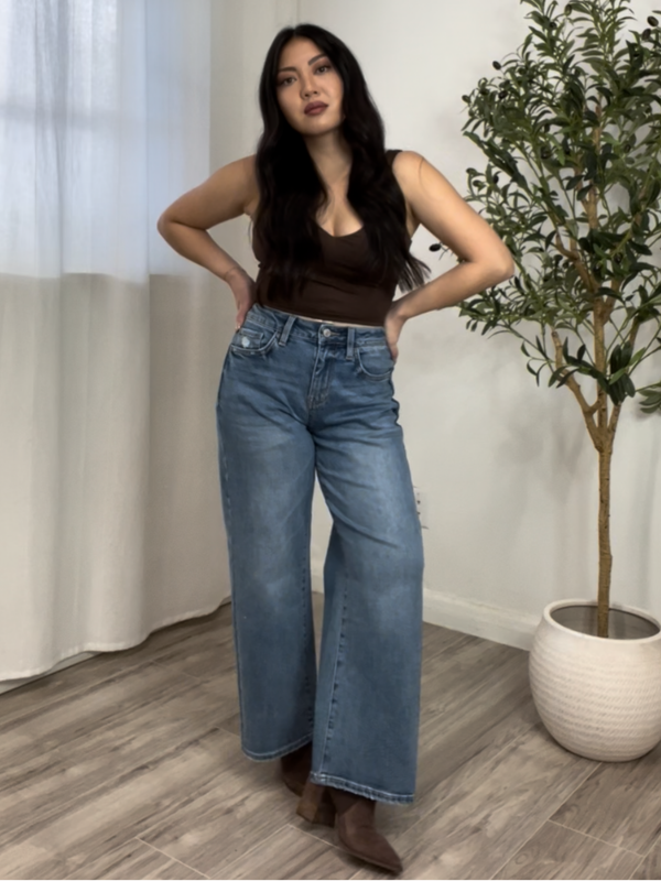 Harper Baggy Wide Leg Jeans.