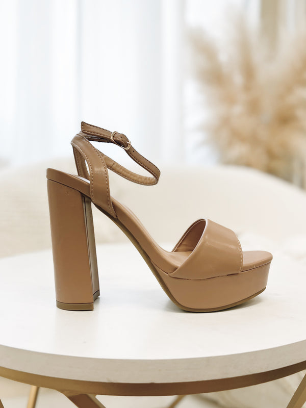 Jane Platform Heels in Nude